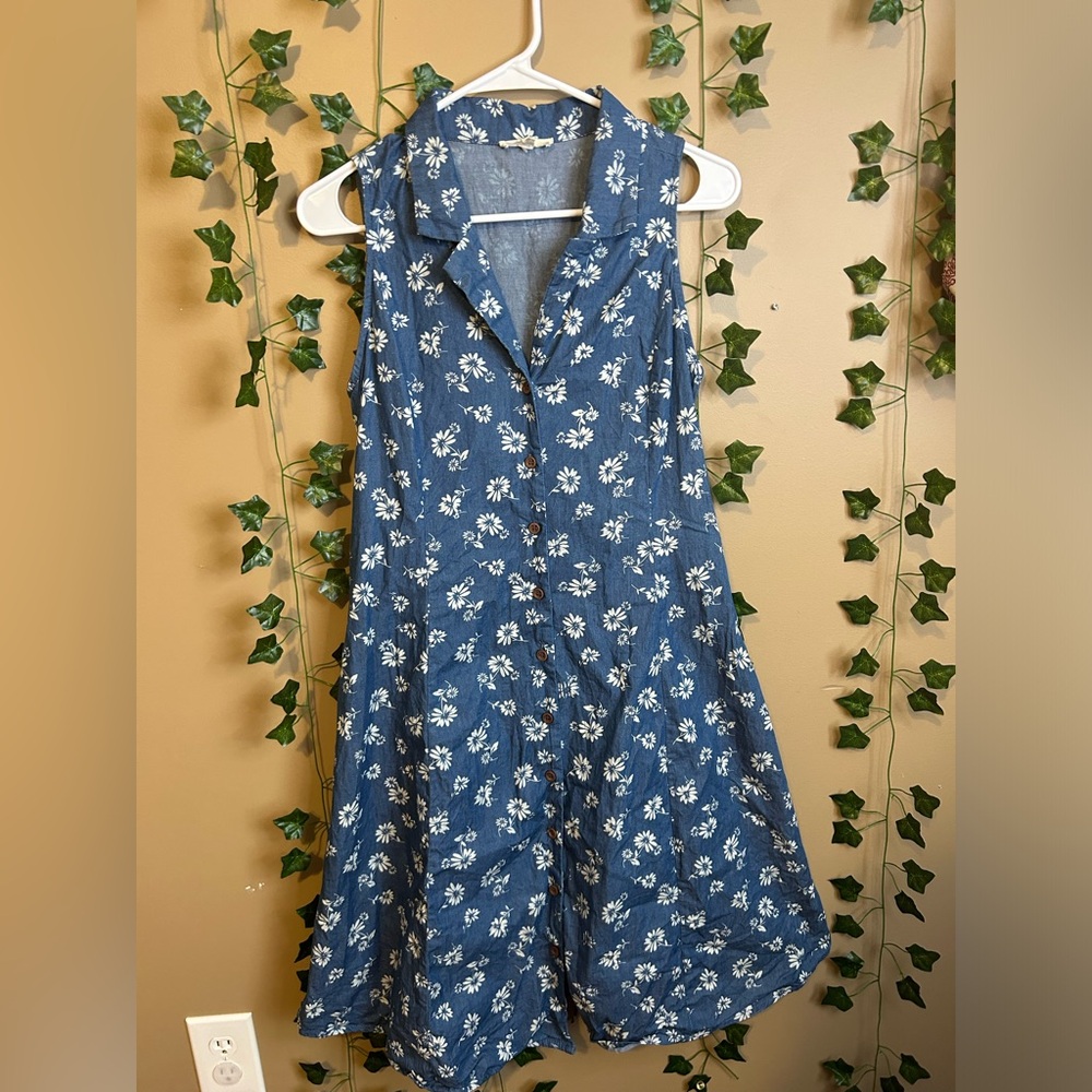 🛑 SOLD~Easel Dress